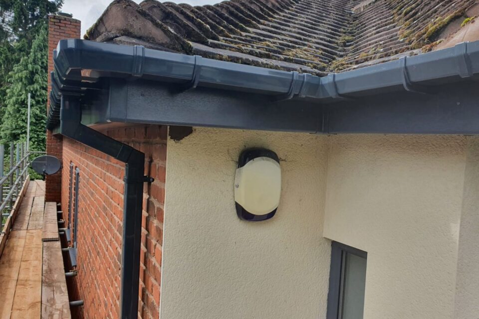 Guttering replacement companies Bournemouth